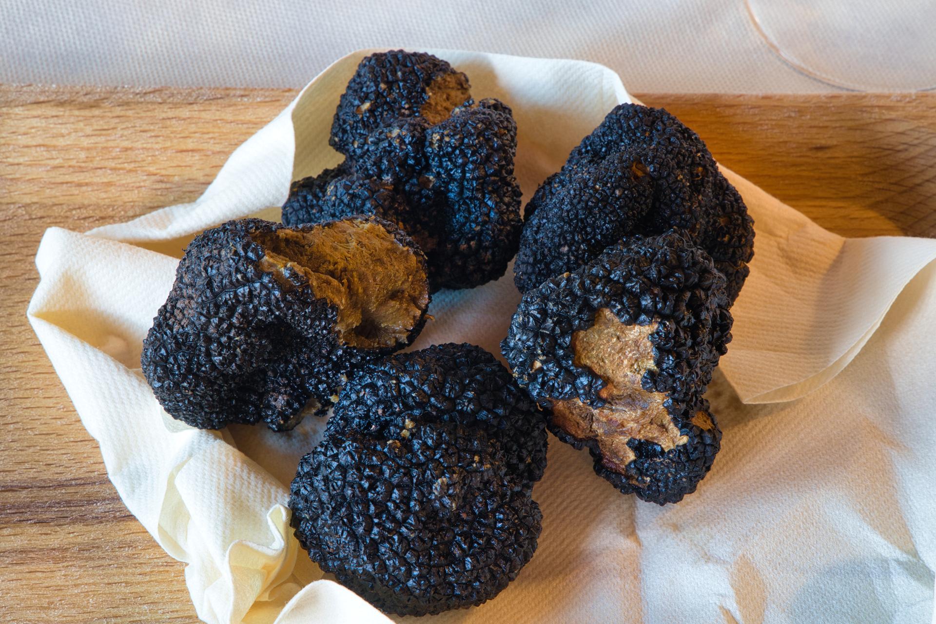 The Agriturismo Perseo restaurant serves only traditional Umbrian cuisine.